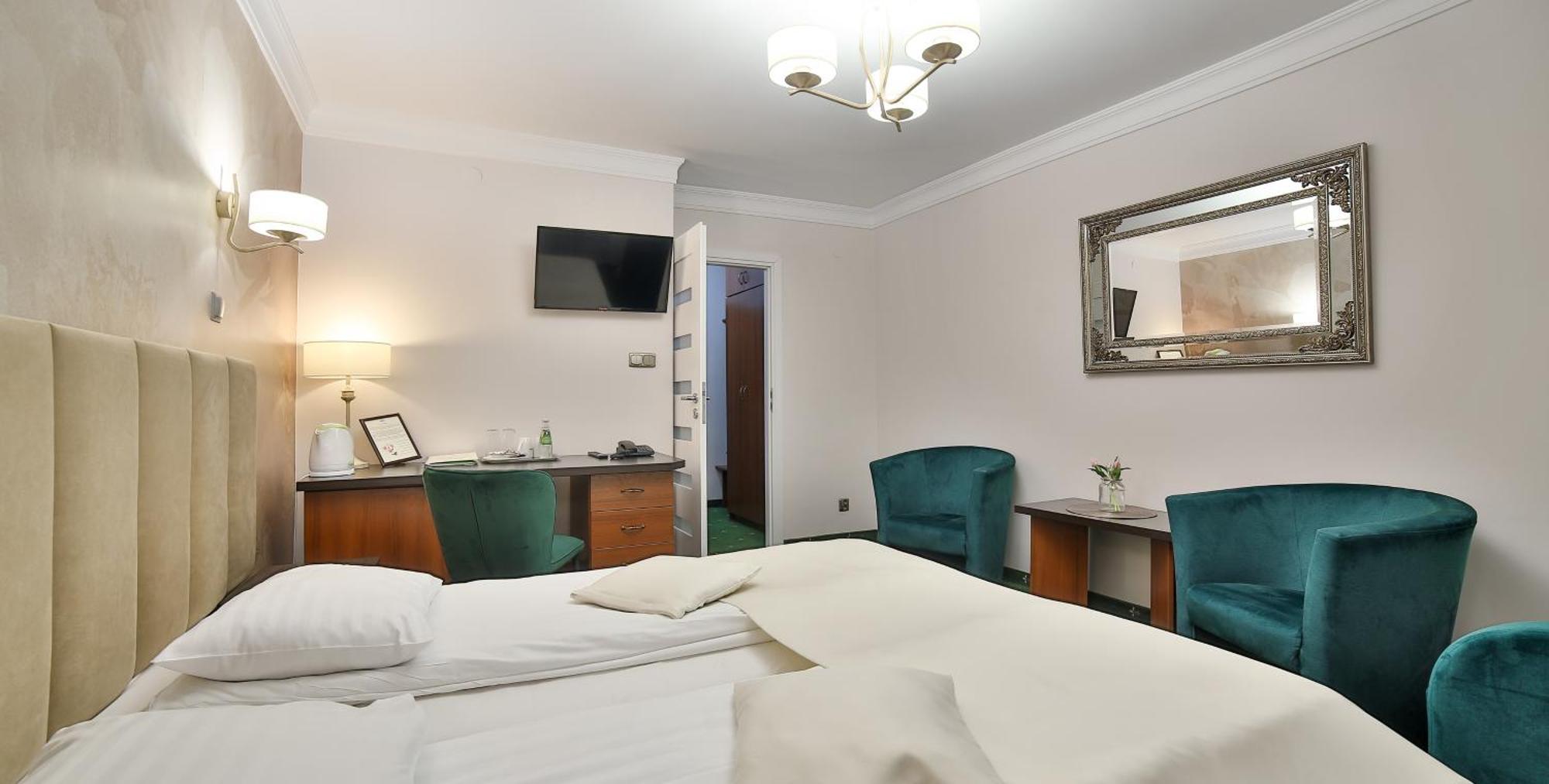 Hotel Wiosna Rabka Exterior photo